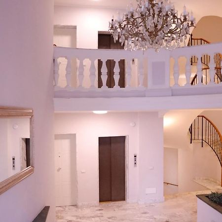 Aparthotel Le Sirene - Chalet Tivoli Bagian luar foto